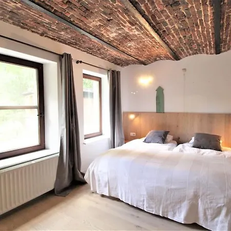 La Chouette By Out & Apartment Couvin